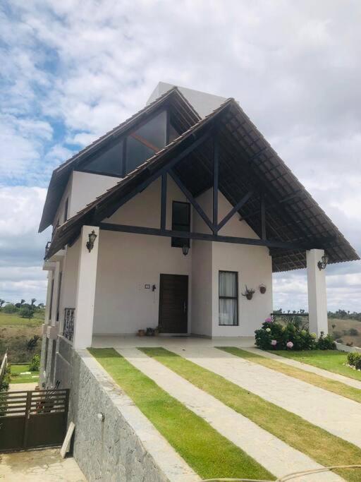 Casa Em Bananeiras - Condominio Caminhos Da Serra מראה חיצוני תמונה